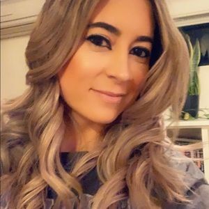 Meet your Posher, Maria florencia